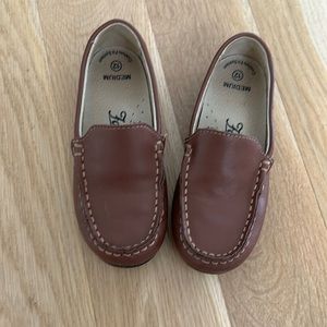 Footmates kids sz 12 loafers